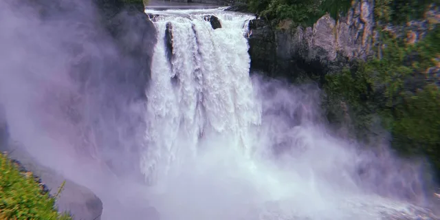 Seattle Waterfalls Guided Tour - Image 1