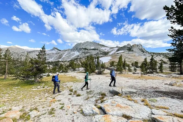 Yosemite High Country Hiking Tour - Image 1