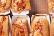 Portland Lobster Roll Walking Food Tour thumbnail 4