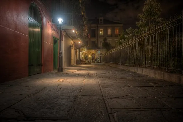 New Orleans Vampire Tour 90 Min - Image 3