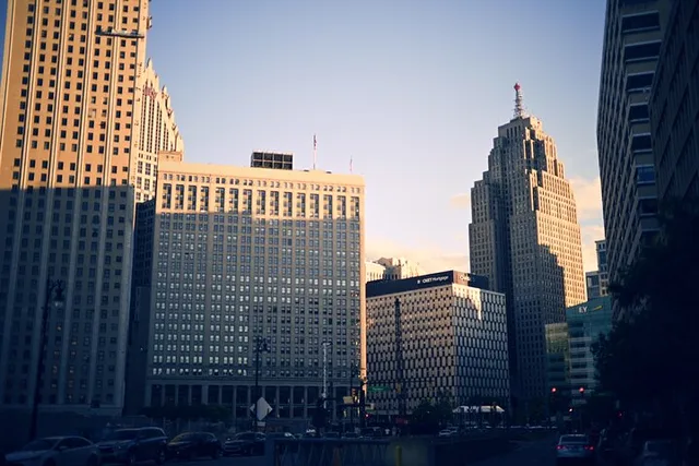 Detroit Guided Pedicab Tour - Image 2