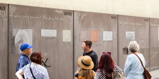 Los Angeles History and Architecture Walking Tour - Image 6