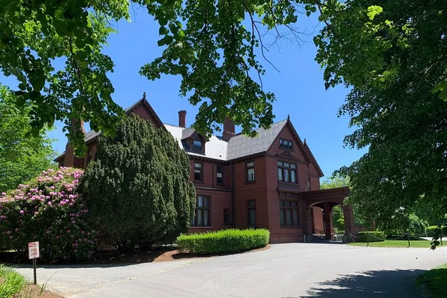 Newport Gilded Age Homes Self-Guided Audio Tour - Image 5