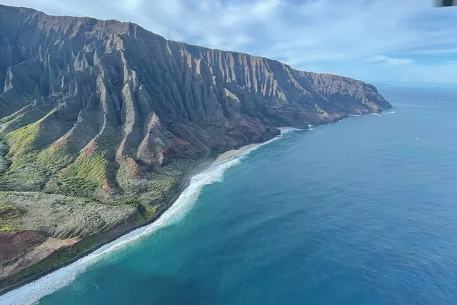 Kauai Helicopter Tour Doors-On 105 min - Image 1