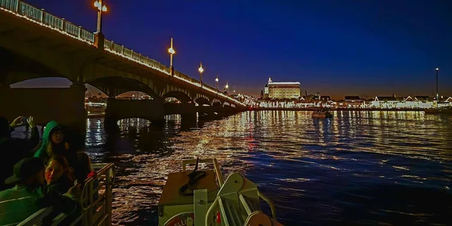 St. Augustine Nights of Lights Boat Tour - Image 6