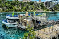 Niagara Falls Maid of the Mist and Cave of the Winds Tour thumbnail 1