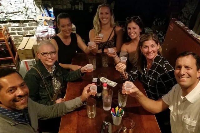Charleston Historic Pubs and Taverns Tour - Image 6