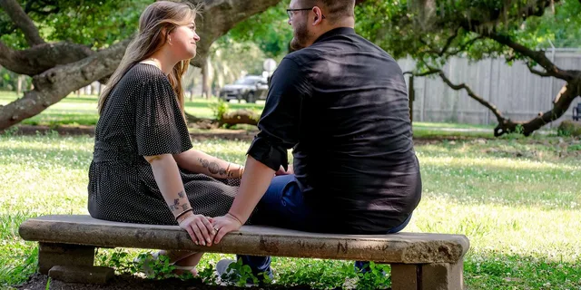 New Orleans Photoshoot in Audubon Park 1 hr - Image 3