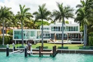 Miami Water Taxi Hop-on Hop-off thumbnail 3