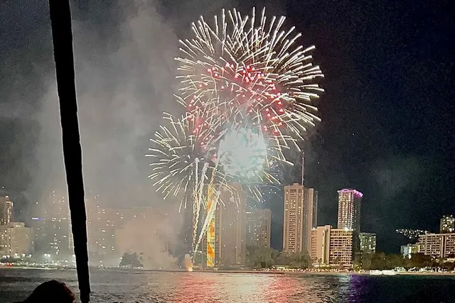 Waikiki Firework Cruise - Image 5