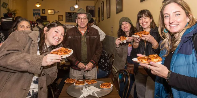 Boston Pizza, Beer, and Paul Revere Tour - Image 4
