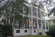 New Orleans Garden District True Crime Tour thumbnail 1