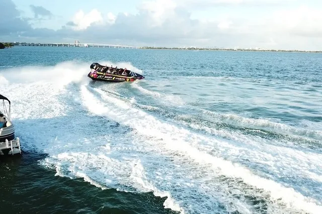 Miami Speedboat Ride and City Tour - Image 2