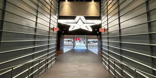 Dallas Cowboys Stadium Tour with Transportation - Image 2