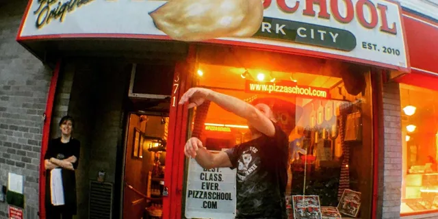 New York City Pizza-Making Workshop - Image 4