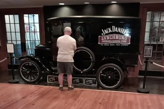 Lynchburg Distillery Tour with Shopping and Barbecue