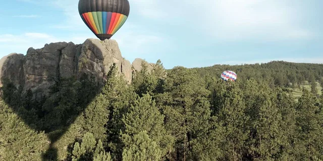 Custer Hot Air Balloon Flight at Sunrise - Image 2