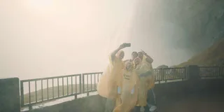 Niagara Falls Canada Tour with Boat Cruise & Tower