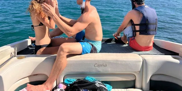 Boca Raton Boat Tour with Snorkeling and Tubing - Image 2