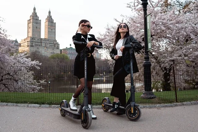 New York City Electric Scooter Rental - Image 2