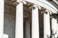 Washington DC Private Day Tour for up to 10 Guests thumbnail 3