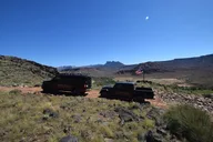 Zion Jeep Tour with Cliffside Access 75 min thumbnail 6