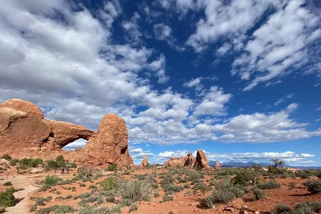 Moab Arches National Park Private Guided Tour - Image 4