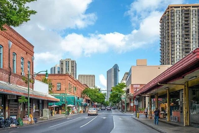Honolulu Town Tour to Diamond Head - Image 4