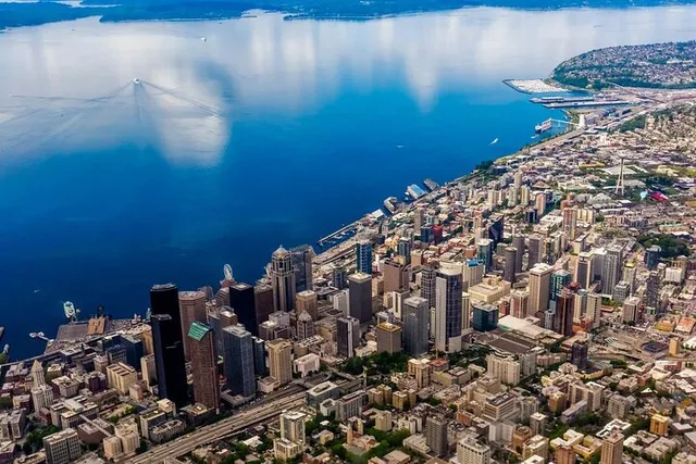 Seattle Private City Tour 10 Hours - Image 5
