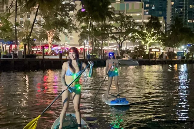 Fort Lauderdale Paddleboard Tour Under the Lights - Image 5