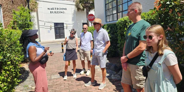 Charleston French Quarter Food Tour with Tastings - Image 2