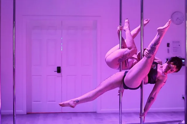 Austin Pole Dance Party - Image 4