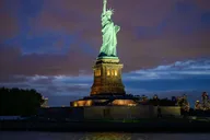 NYC Valentine's Dinner Cruise thumbnail 5