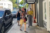 Honolulu Historical Tour in Red Light District 90 min thumbnail 3