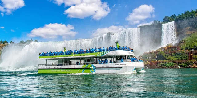 Niagara Falls Maid of the Mist & Cave Adventure - Image 5