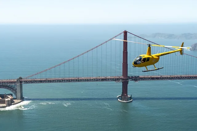 San Francisco Helicopter Tour Over Alcatraz - Image 4