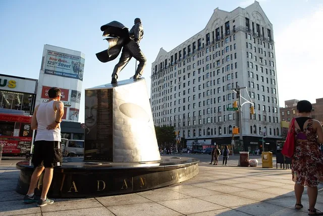 New York City Walking Tour: Jewish Origins of Harlem - Image 1