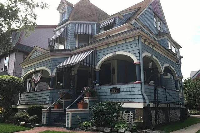 Brooklyn Victorian Flatbush Private Tour 2 hr - Image 5