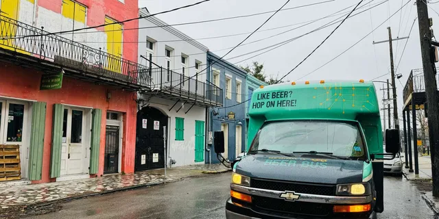 New Orleans Craft Brewery Hop-On Hop-Off Tour - Image 6