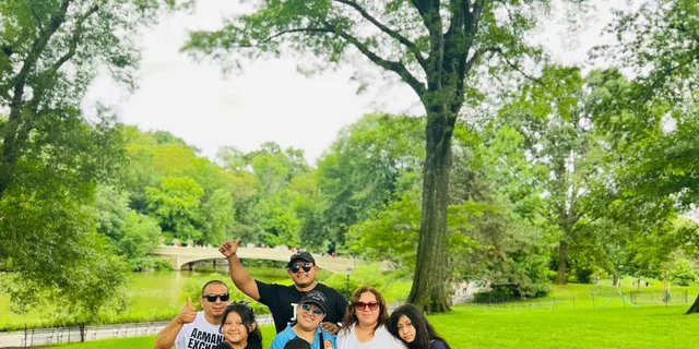 New York Central Park Pedicab Tour - Image 1