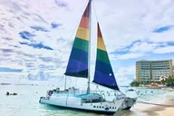 Honolulu Catamaran Sail at Sunset 90 min thumbnail 2