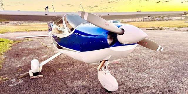 Miami Airplane Tour at Sunset - Image 5