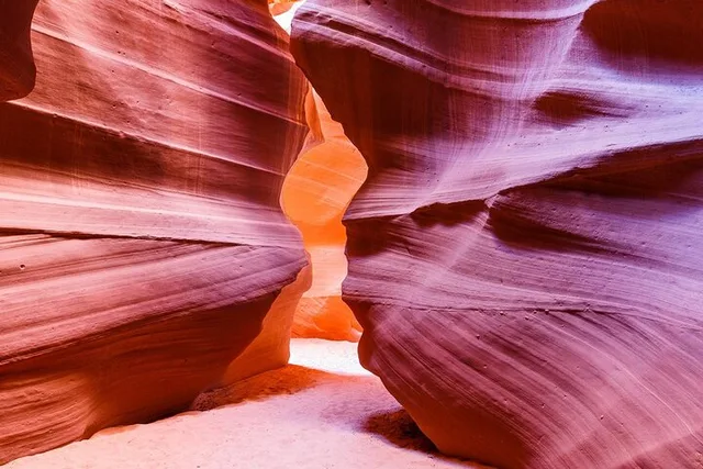 Page Lower Antelope Canyon and Horseshoe Bend Tour - Image 6