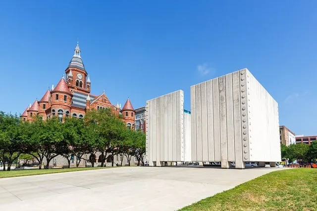 Dallas City Tour with Presidential Library and Observation Deck - Image 4