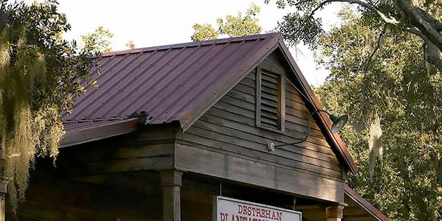 New Orleans Destrehan Plantation Tour 1 hr - Image 2