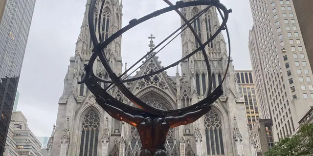 New York St. Patrick's Cathedral Guided Tour - Image 5