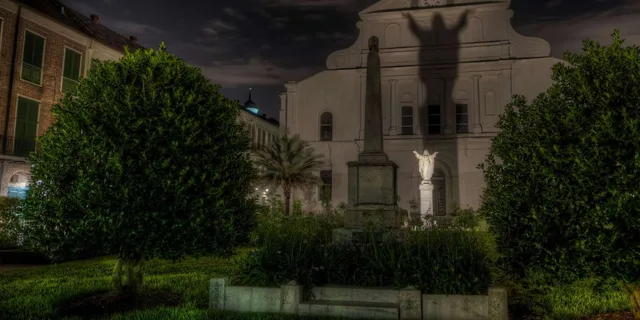 New Orleans Infamous Women Night Tour - Image 4