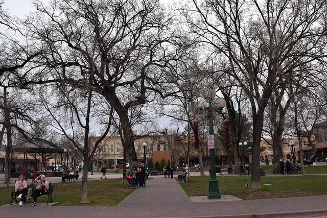 Santa Fe Sip, Savor, & History Walking Tour - Image 6