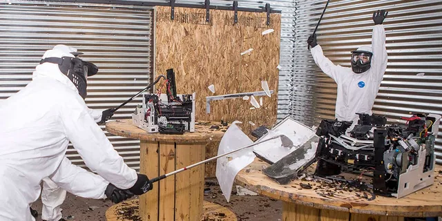 Las Vegas Wreck Room Experience 30 Min - Image 2