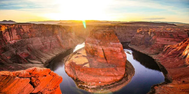 Las Vegas Grand Canyon and Antelope Canyon Overnight - Image 3